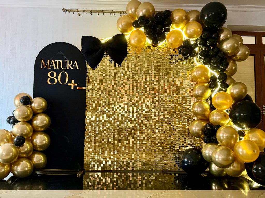 45 lat